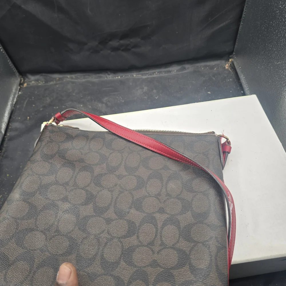 Coach stylish crossbody